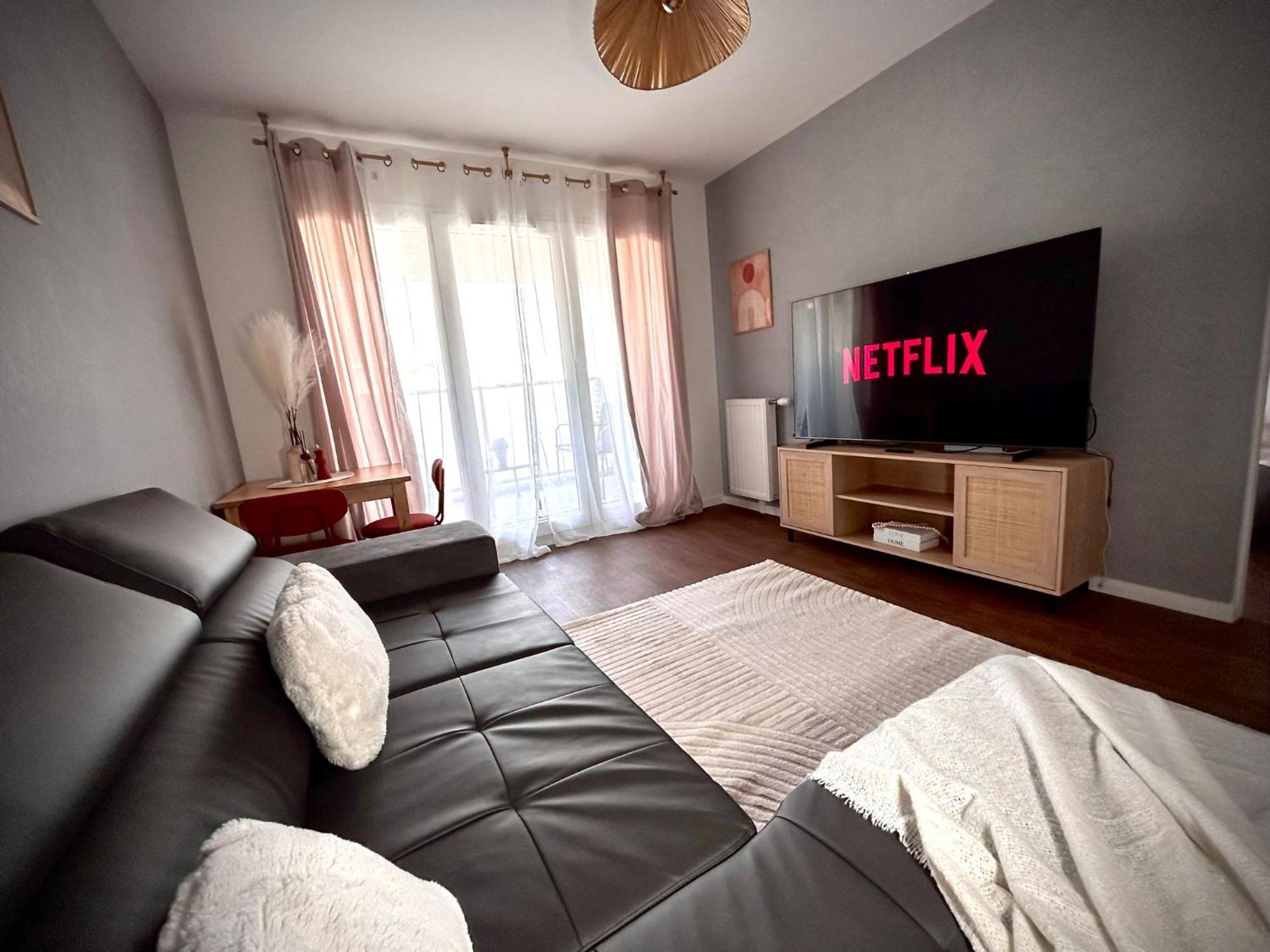 Cocon Urbain - Proche Paris Et Disneyland Noisiel Exterior photo